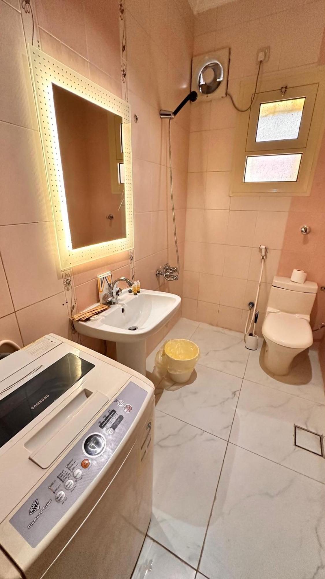 Appartement فاخر بغرفتي نوم قريب المسجد النبوي 205 دخّول ذاتي Self Check In Médine